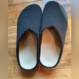 Rothy’s casual clog soft black